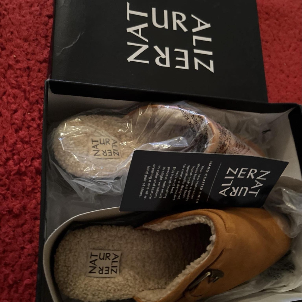 Naturalizer Tan Ankle Boots